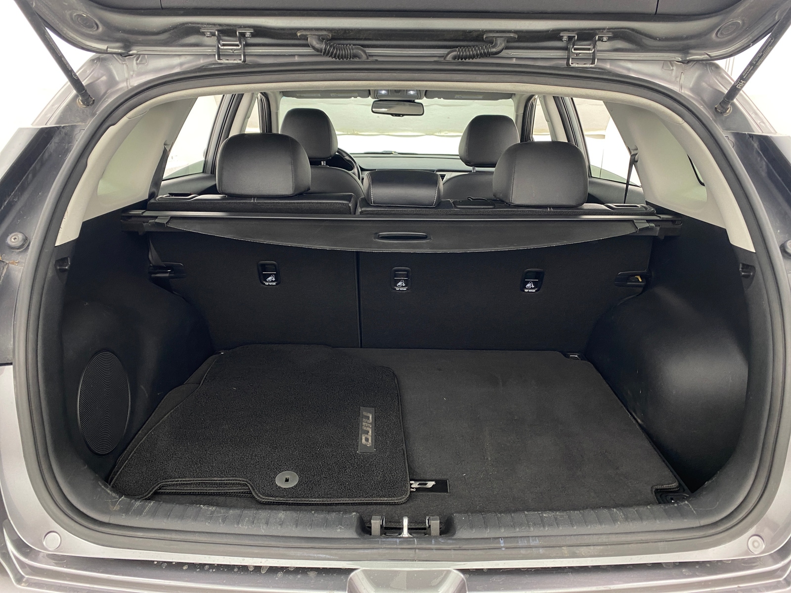 Thumbnail: 2018 Kia Niro - 6