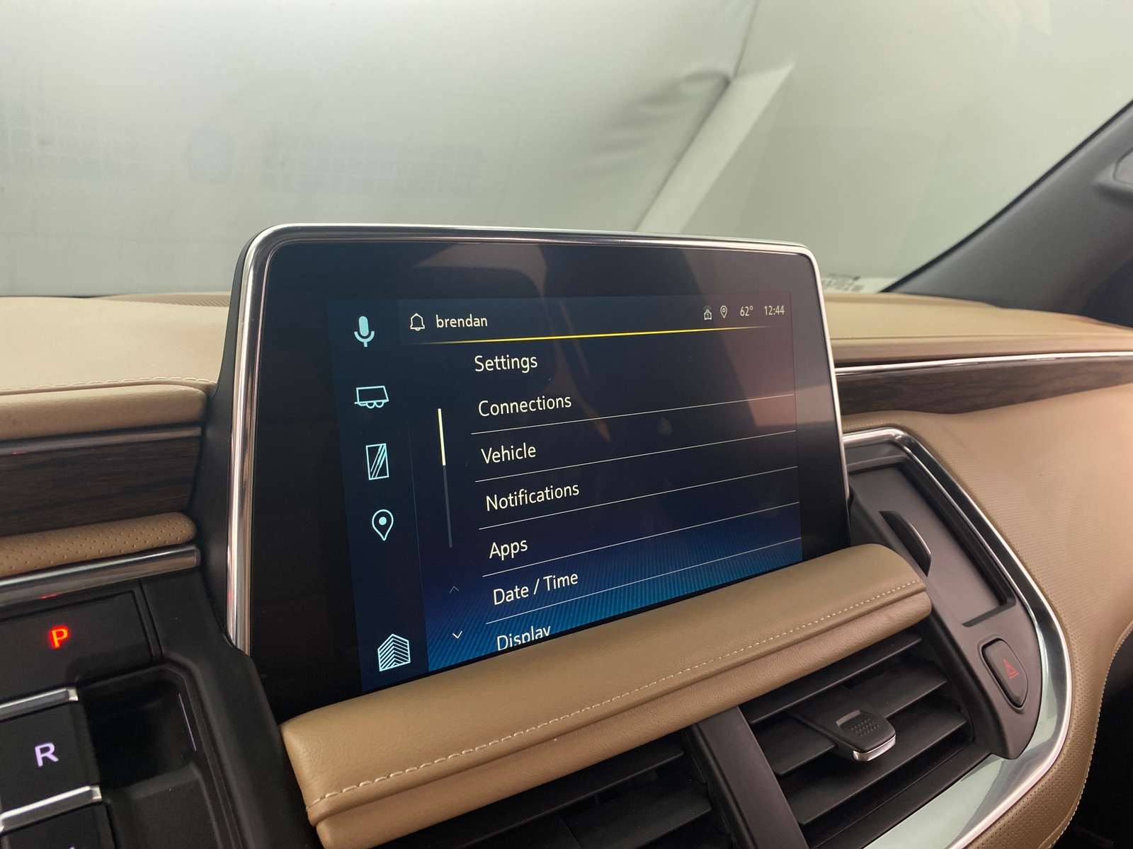 Thumbnail: 2023 Chevrolet Tahoe - 3