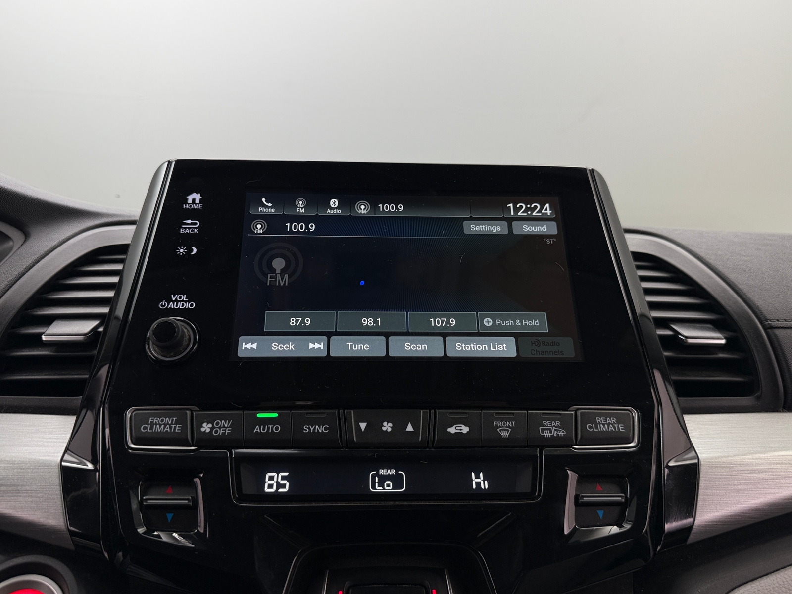 Thumbnail: 2020 Honda Odyssey - 3