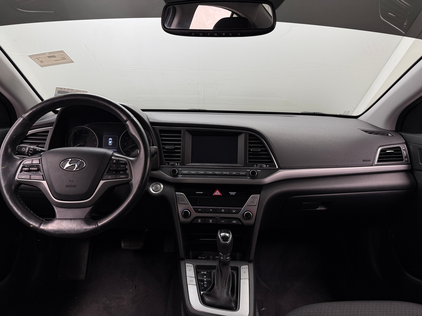 Thumbnail: 2018 Hyundai Elantra - 3