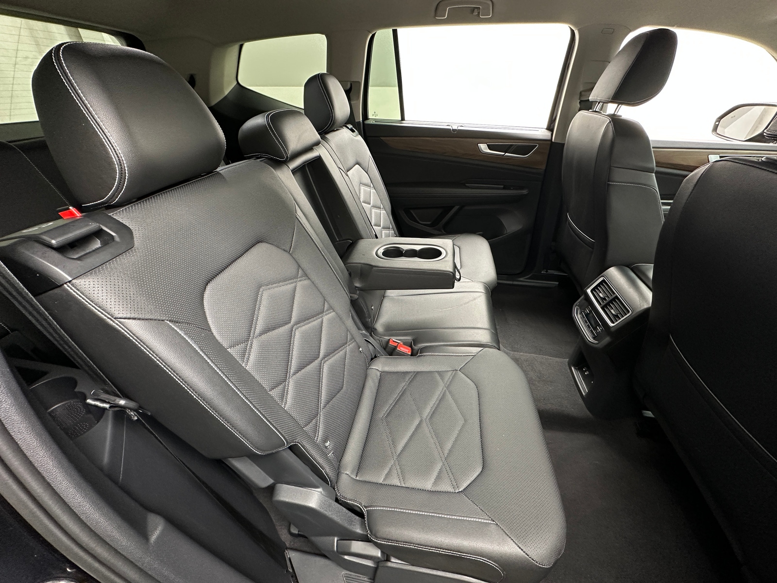 Thumbnail: 2025 Volkswagen Atlas - 5