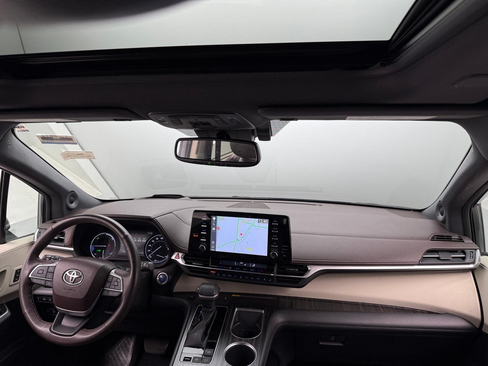 Thumbnail: 2022 Toyota Sienna - 2