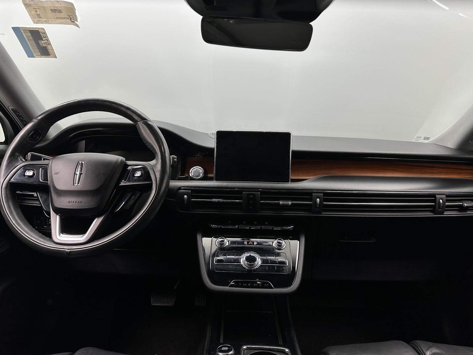 Thumbnail: 2021 Lincoln Corsair - 2