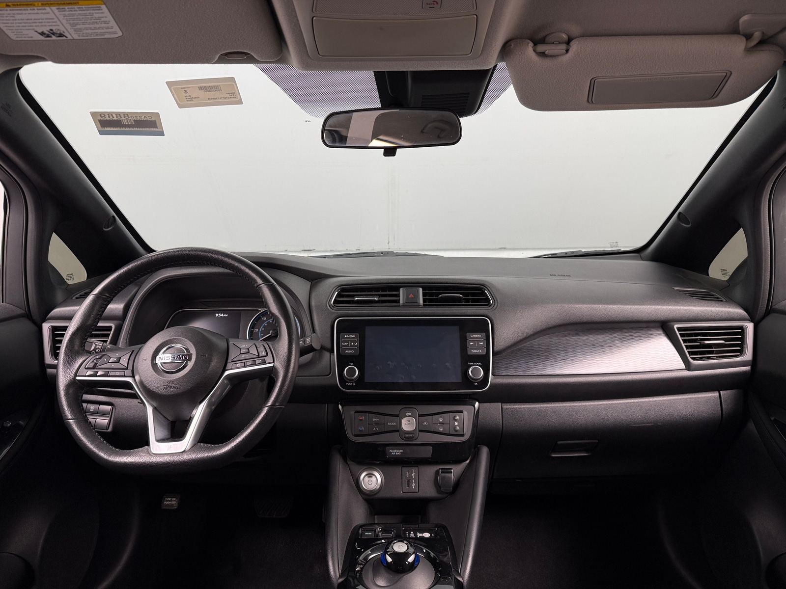 Thumbnail: 2020 Nissan Leaf - 3