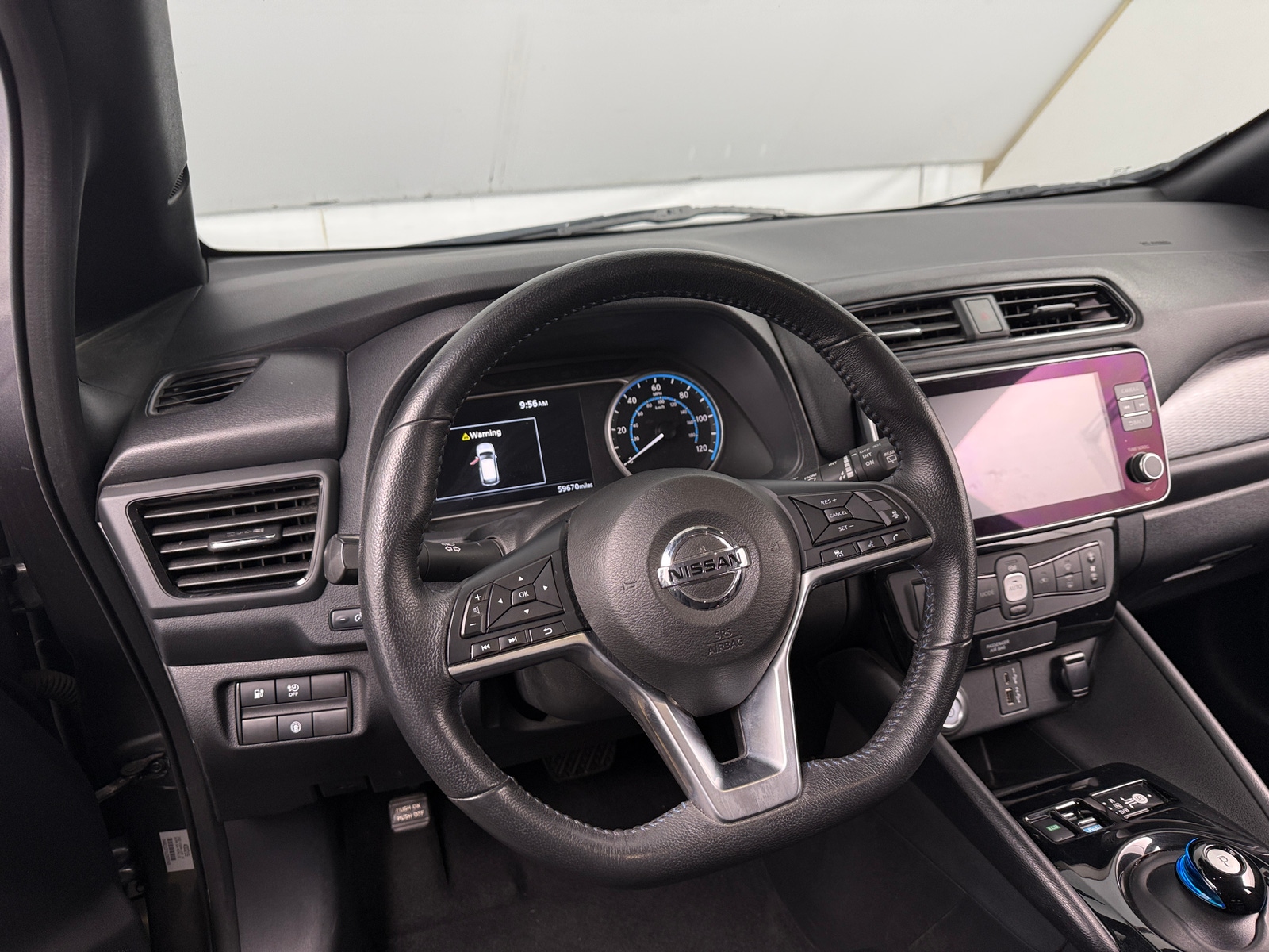 Thumbnail: 2020 Nissan Leaf - 5