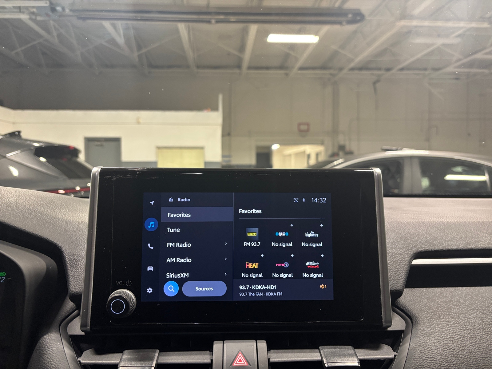 Thumbnail: 2025 Toyota RAV4 - 4