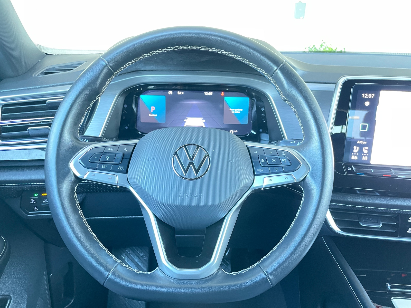 Thumbnail: 2025 Volkswagen Atlas - 4