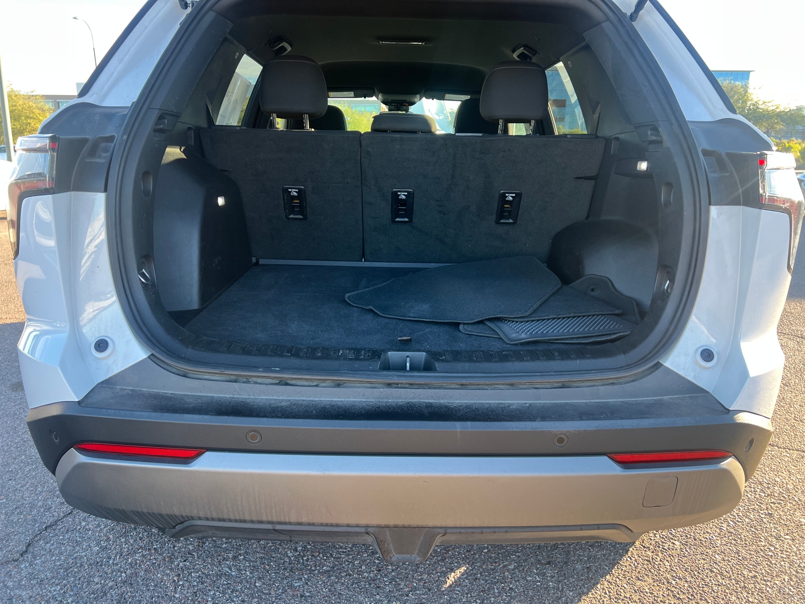 Thumbnail: 2025 Chevrolet Equinox - 6