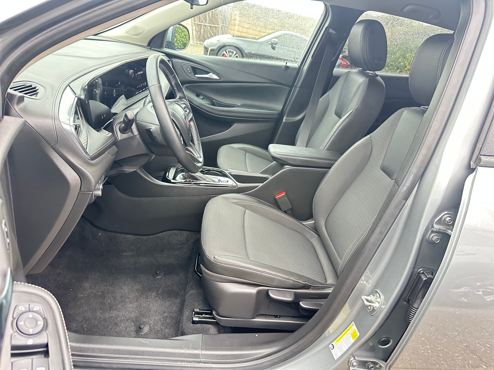 Thumbnail: 2025 Buick Encore GX - 2