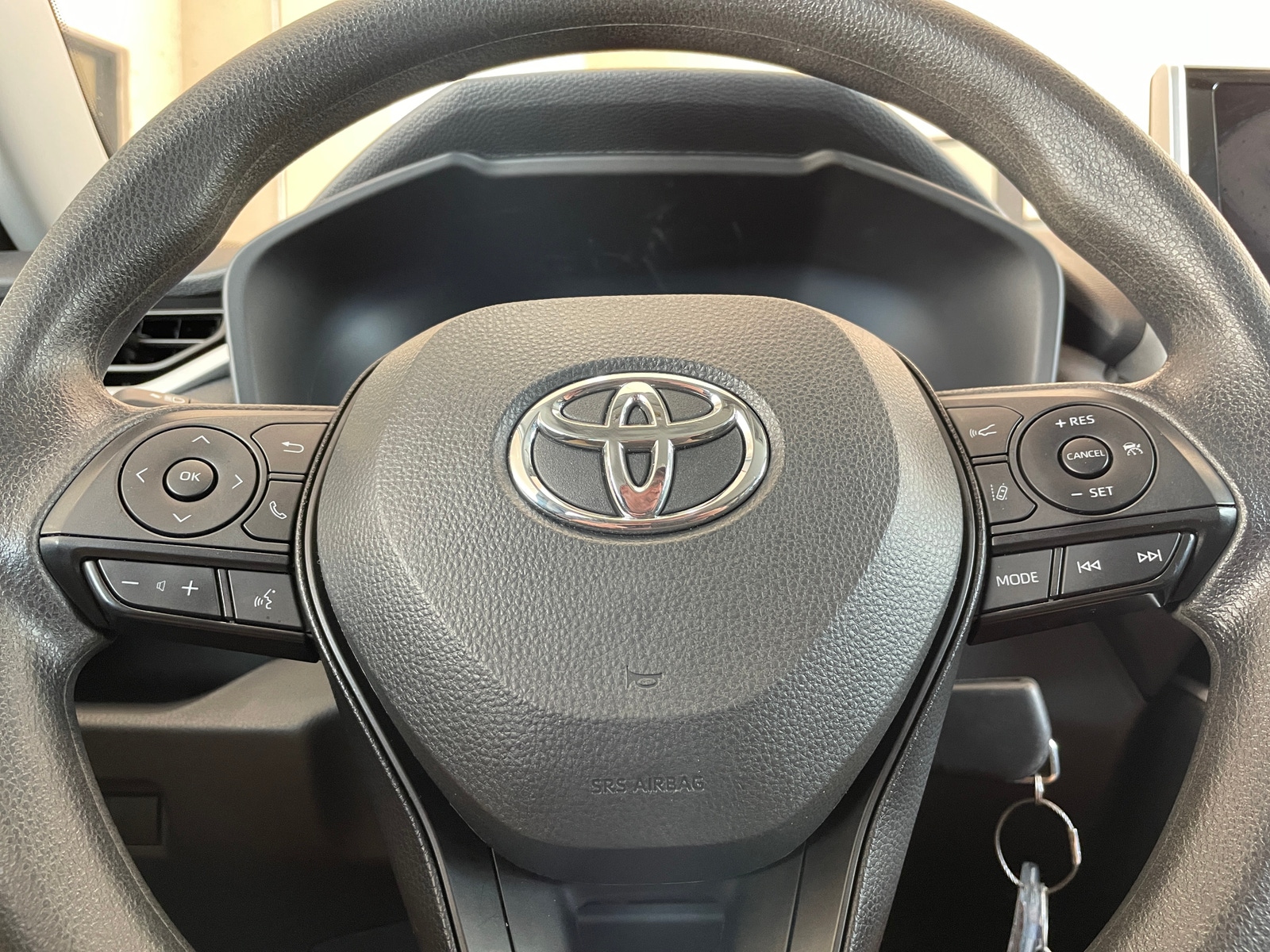 Thumbnail: 2025 Toyota RAV4 - 5