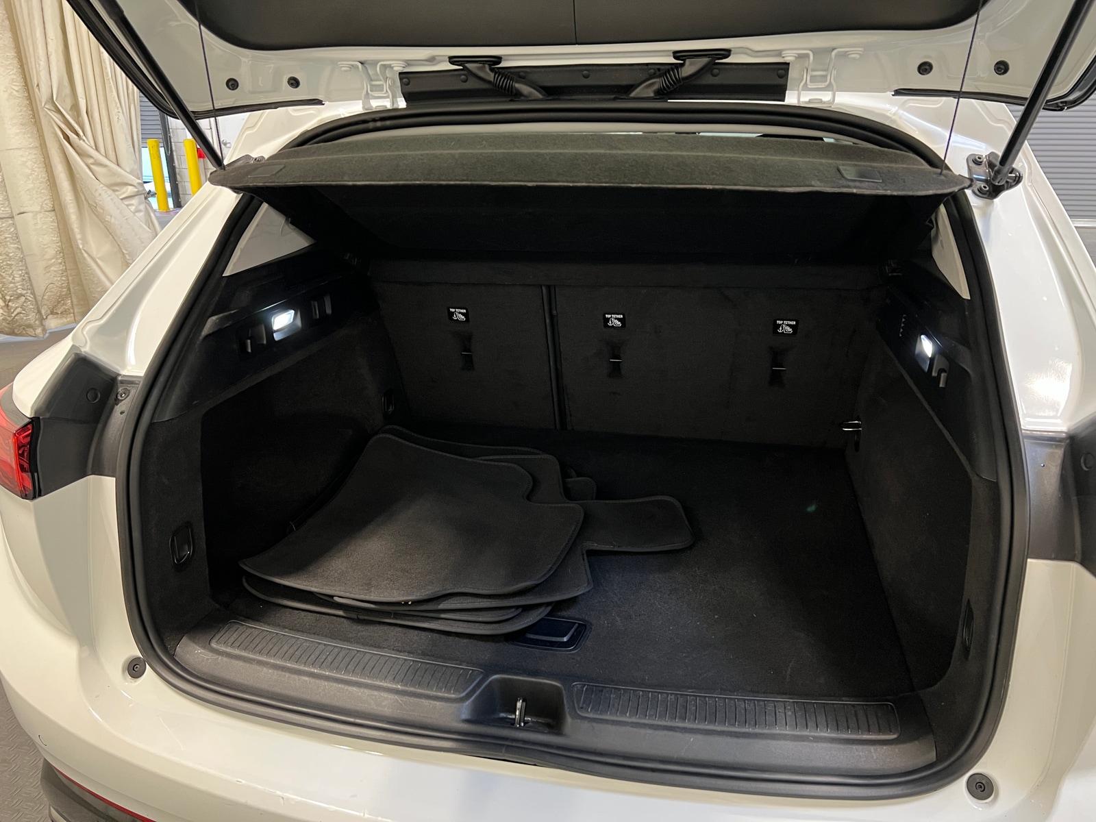 Thumbnail: 2024 Buick Envision - 6