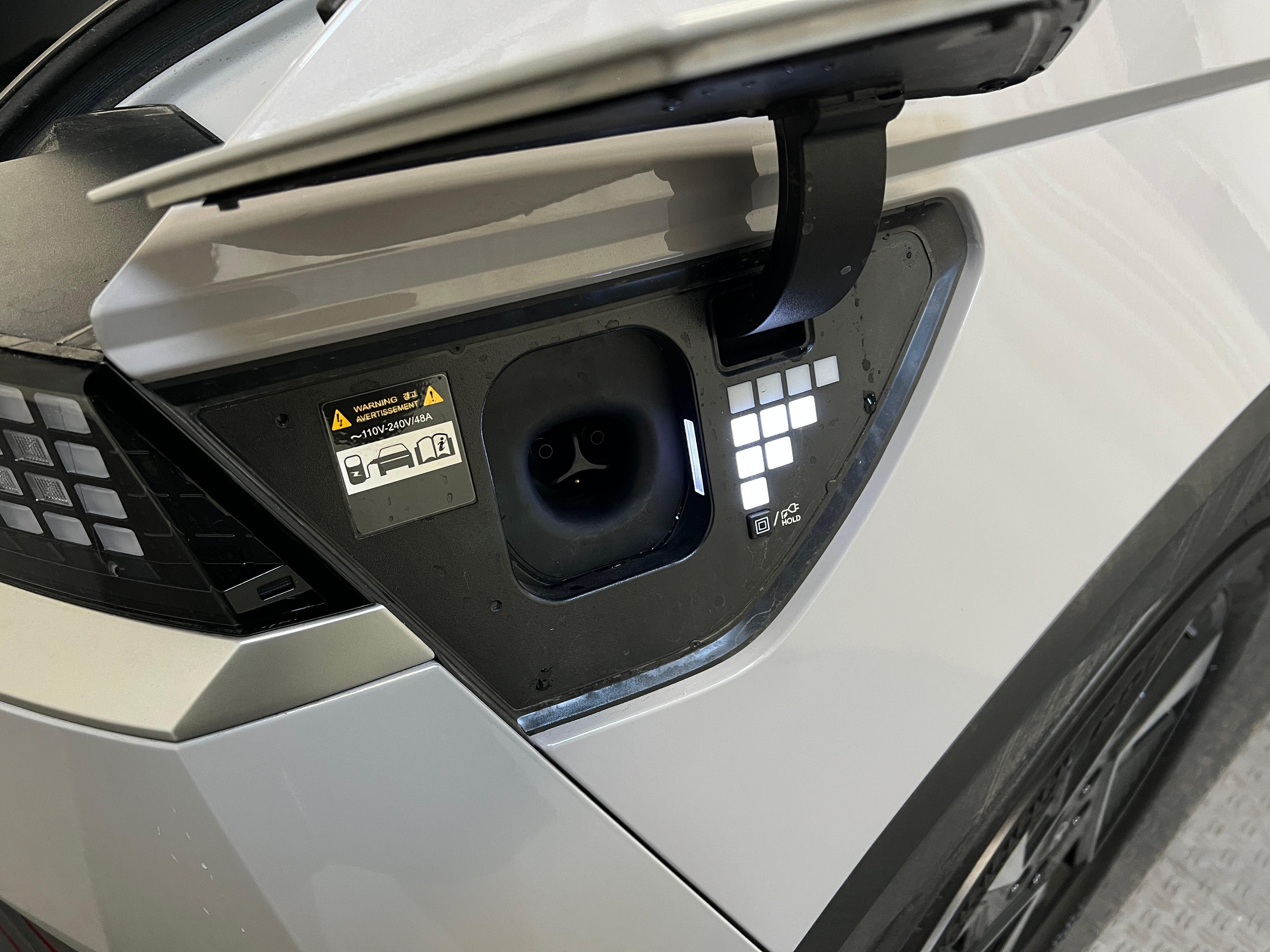 Used 2025 Hyundai IONIQ 5 SEL with VIN 7YAKN4DA5SY026420 for sale in Oak Creek, WI