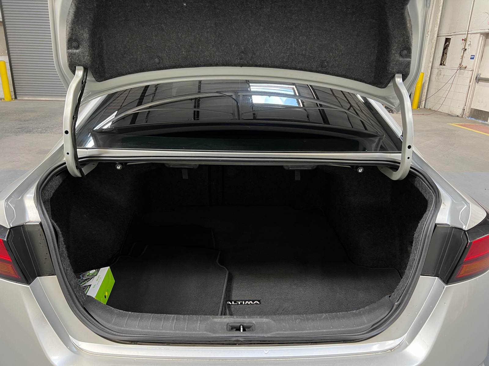 Thumbnail: 2019 Nissan Altima - 6