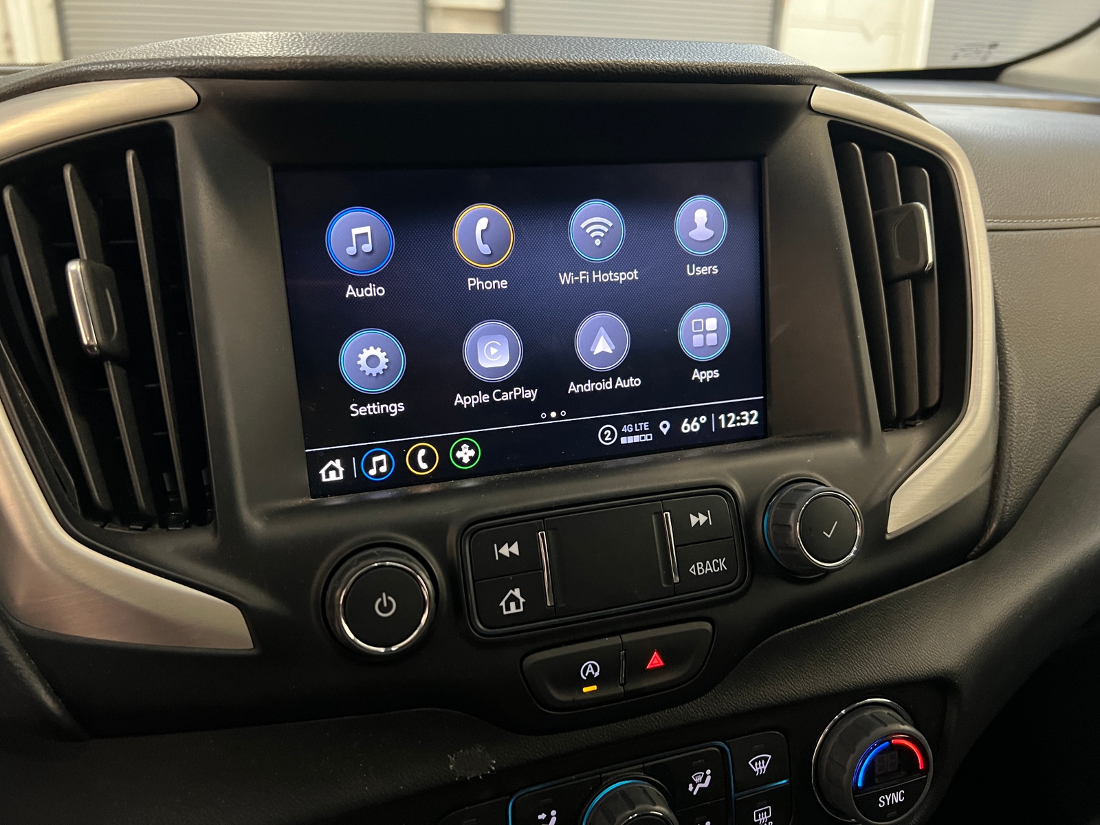 Thumbnail: 2024 GMC Terrain - 3