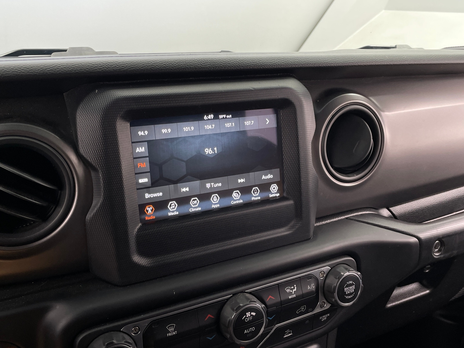 Thumbnail: 2021 Jeep Wrangler - 4