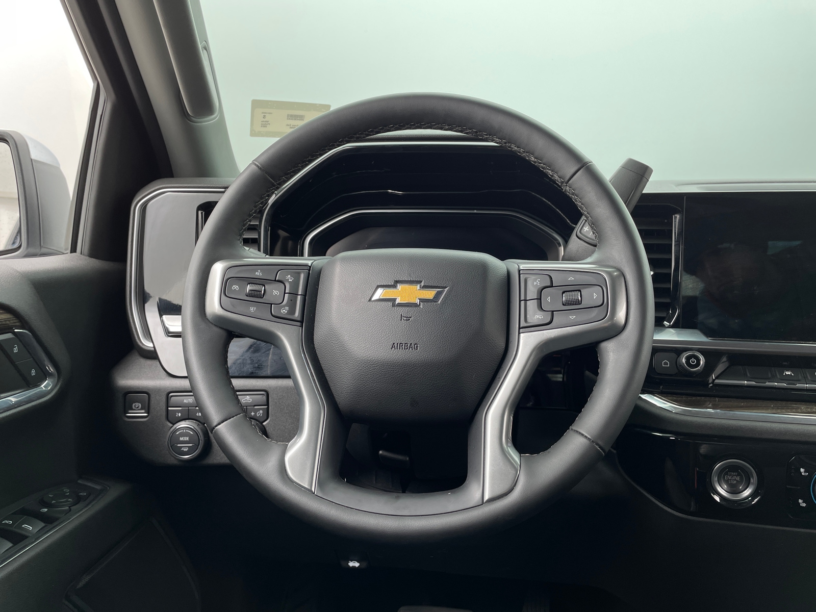 Thumbnail: 2024 Chevrolet Silverado 1500 - 5