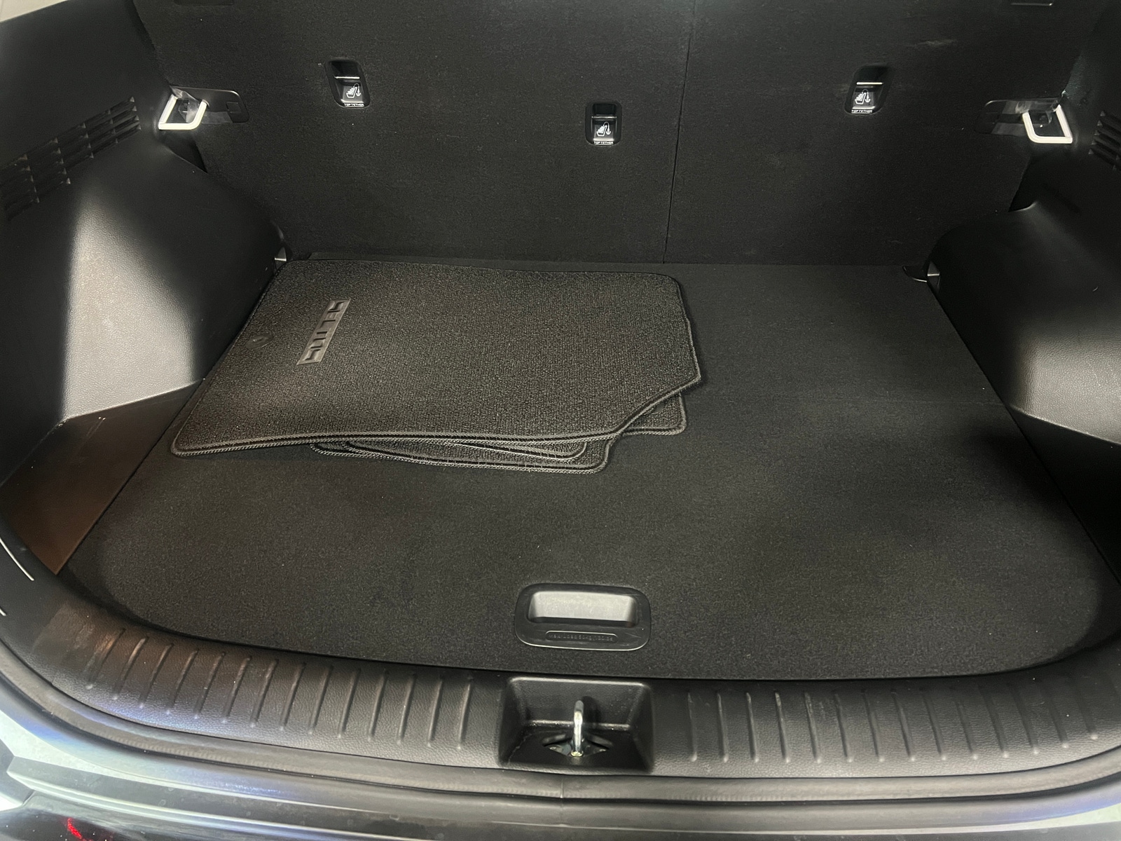 Thumbnail: 2024 Kia Seltos - 7