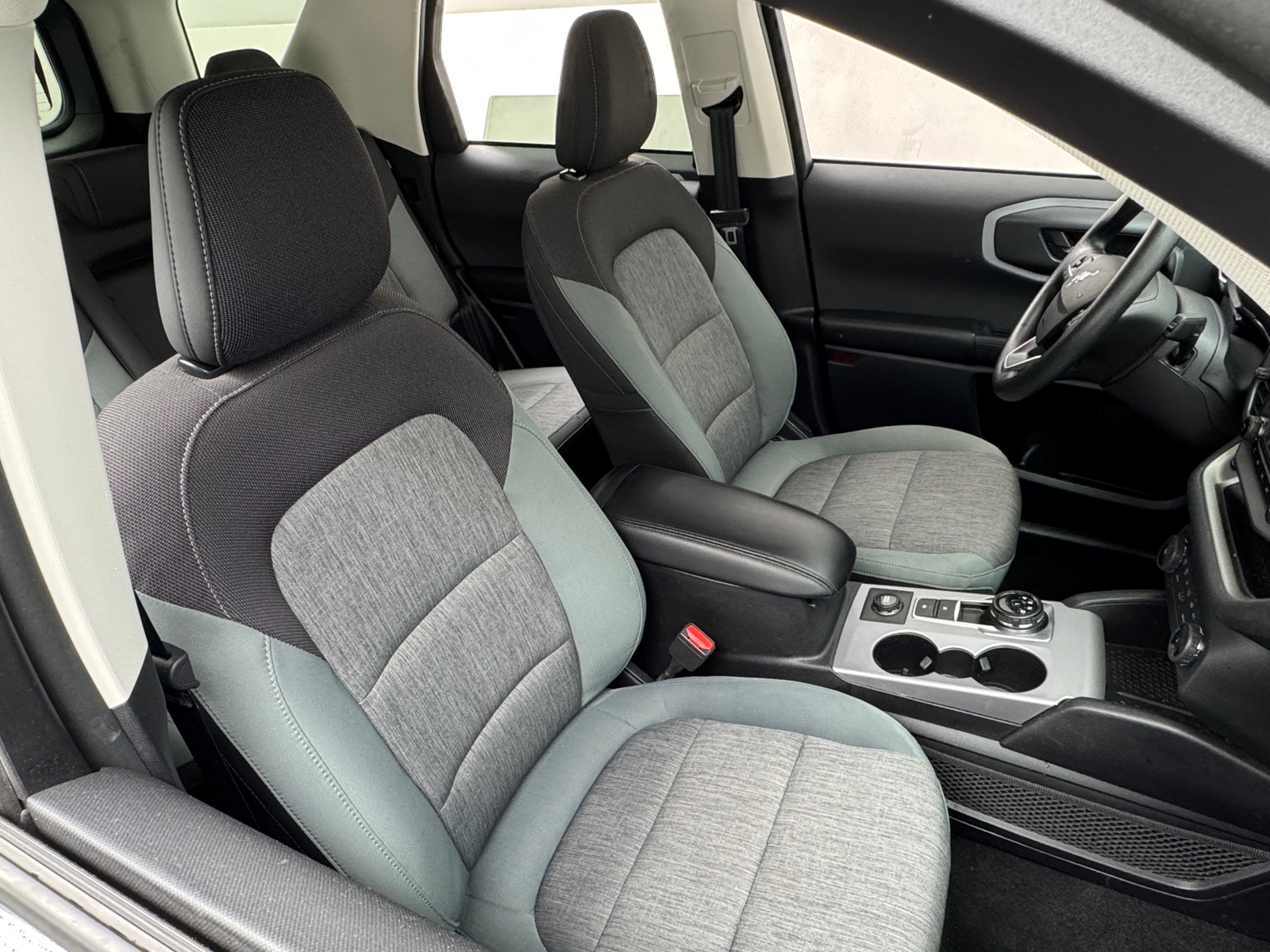 Thumbnail: 2022 Ford Bronco Sport - 2