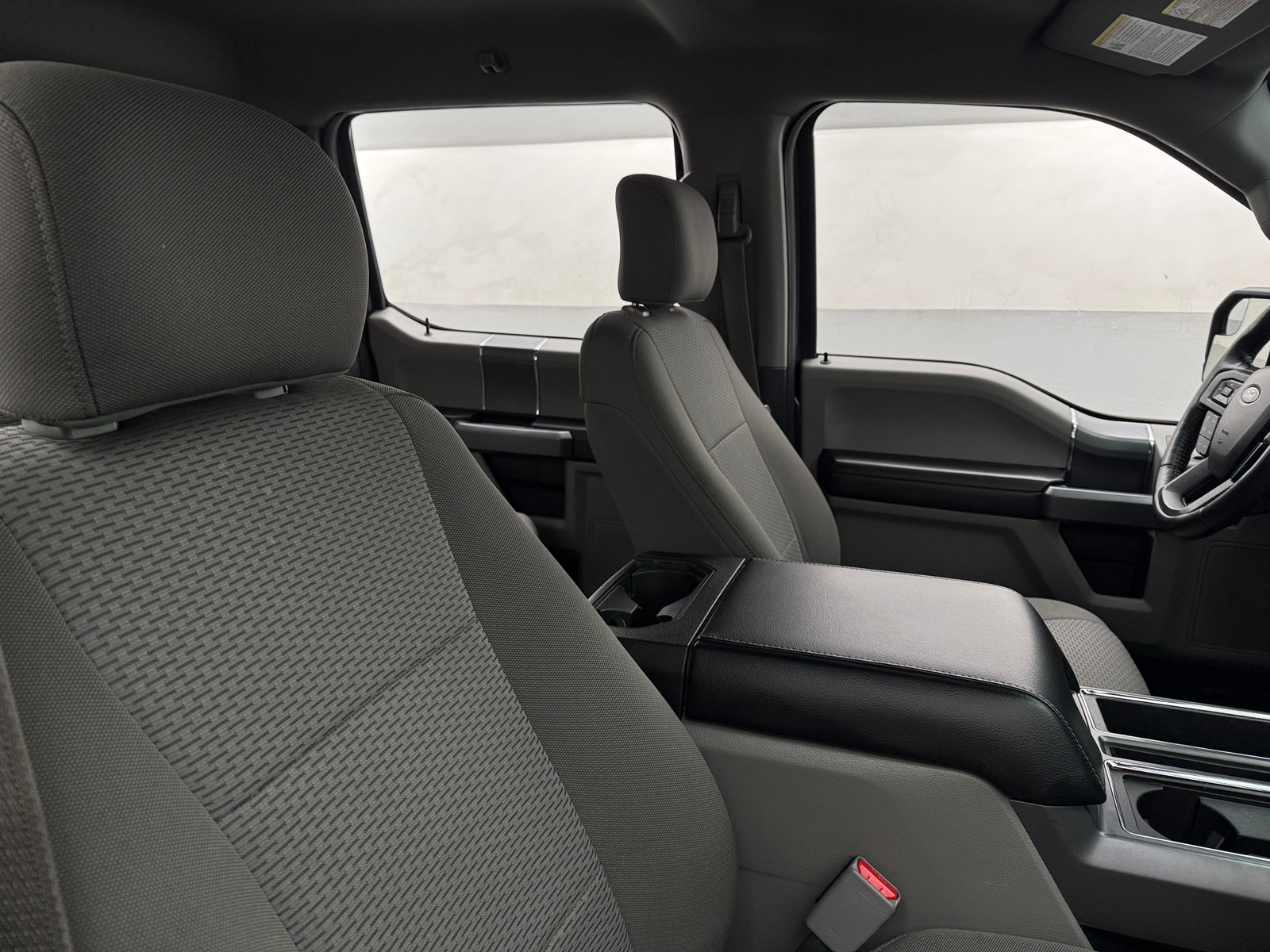 Thumbnail: 2017 Ford Econoline - 2