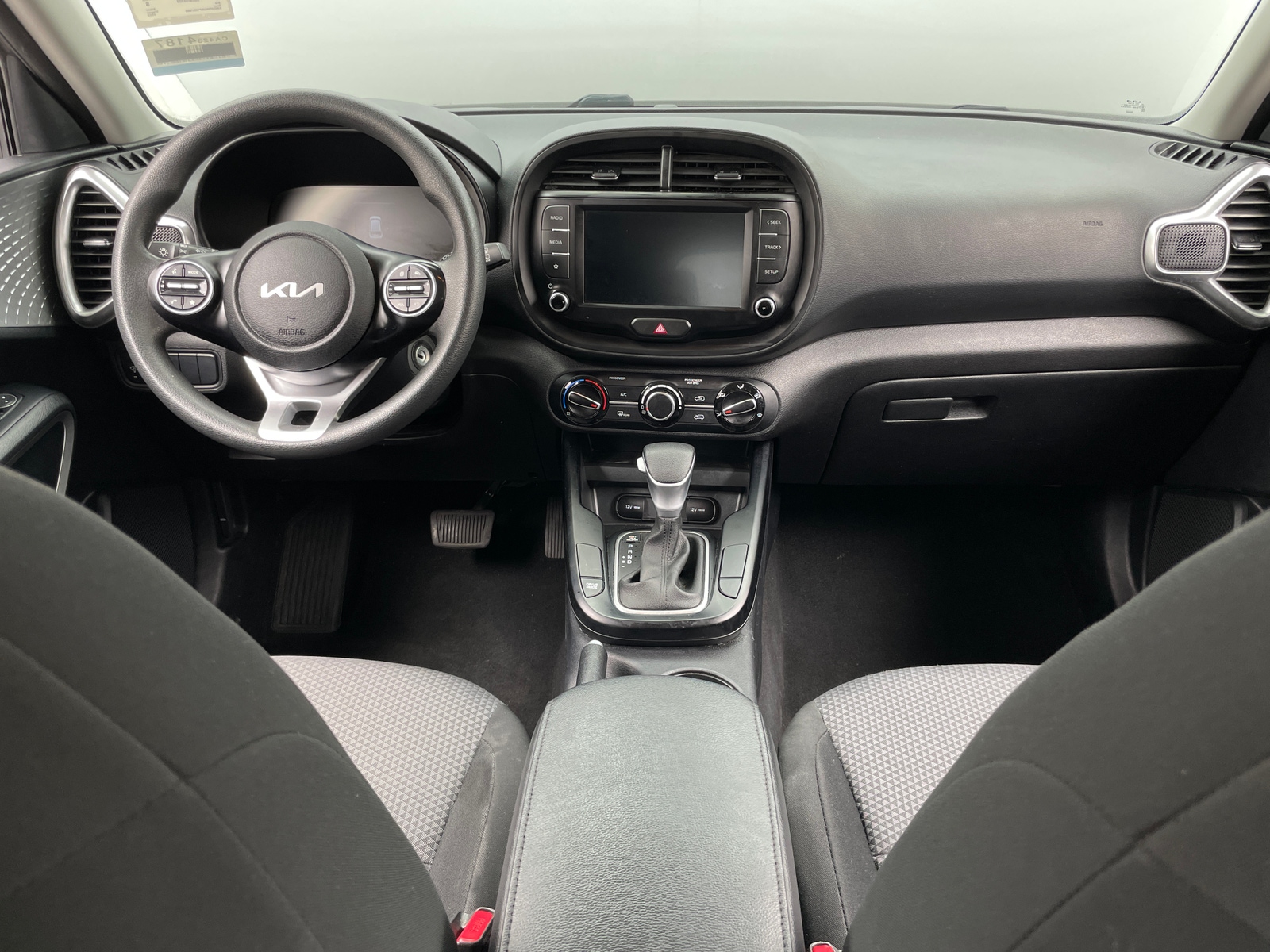 Thumbnail: 2023 Kia Soul - 3