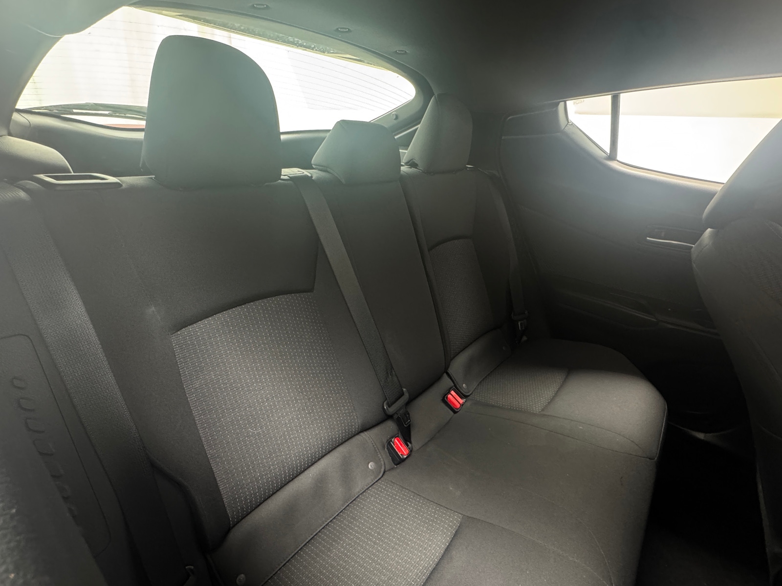 Thumbnail: 2018 Toyota C-HR - 6