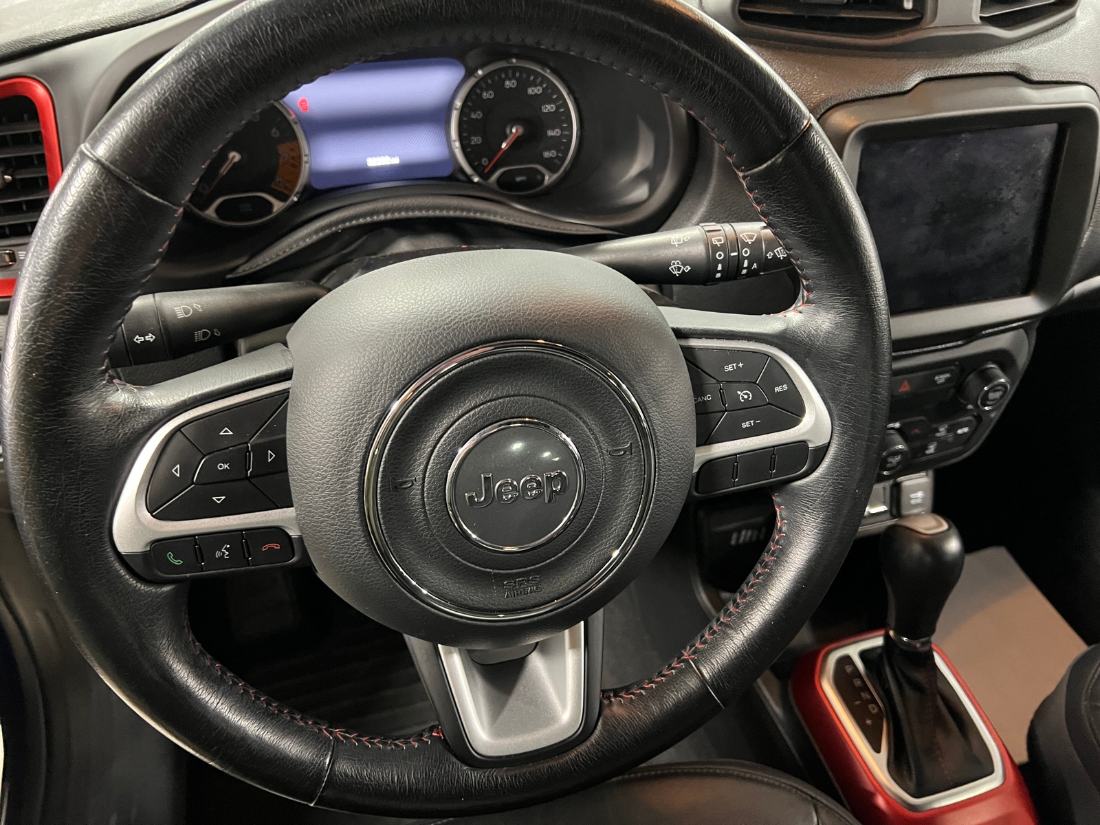 Thumbnail: 2019 Jeep Renegade - 4