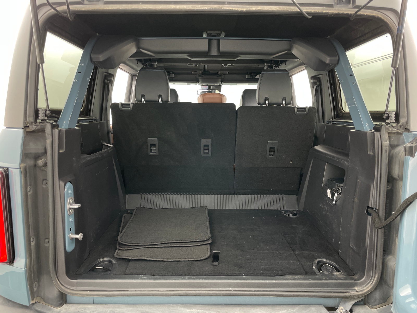 Thumbnail: 2022 Ford Bronco - 6