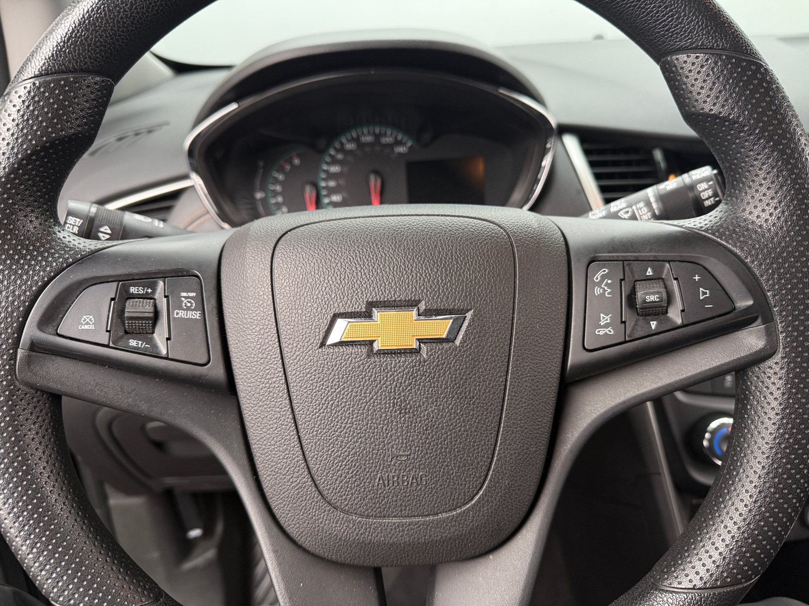 Thumbnail: 2019 Chevrolet Trax - 5