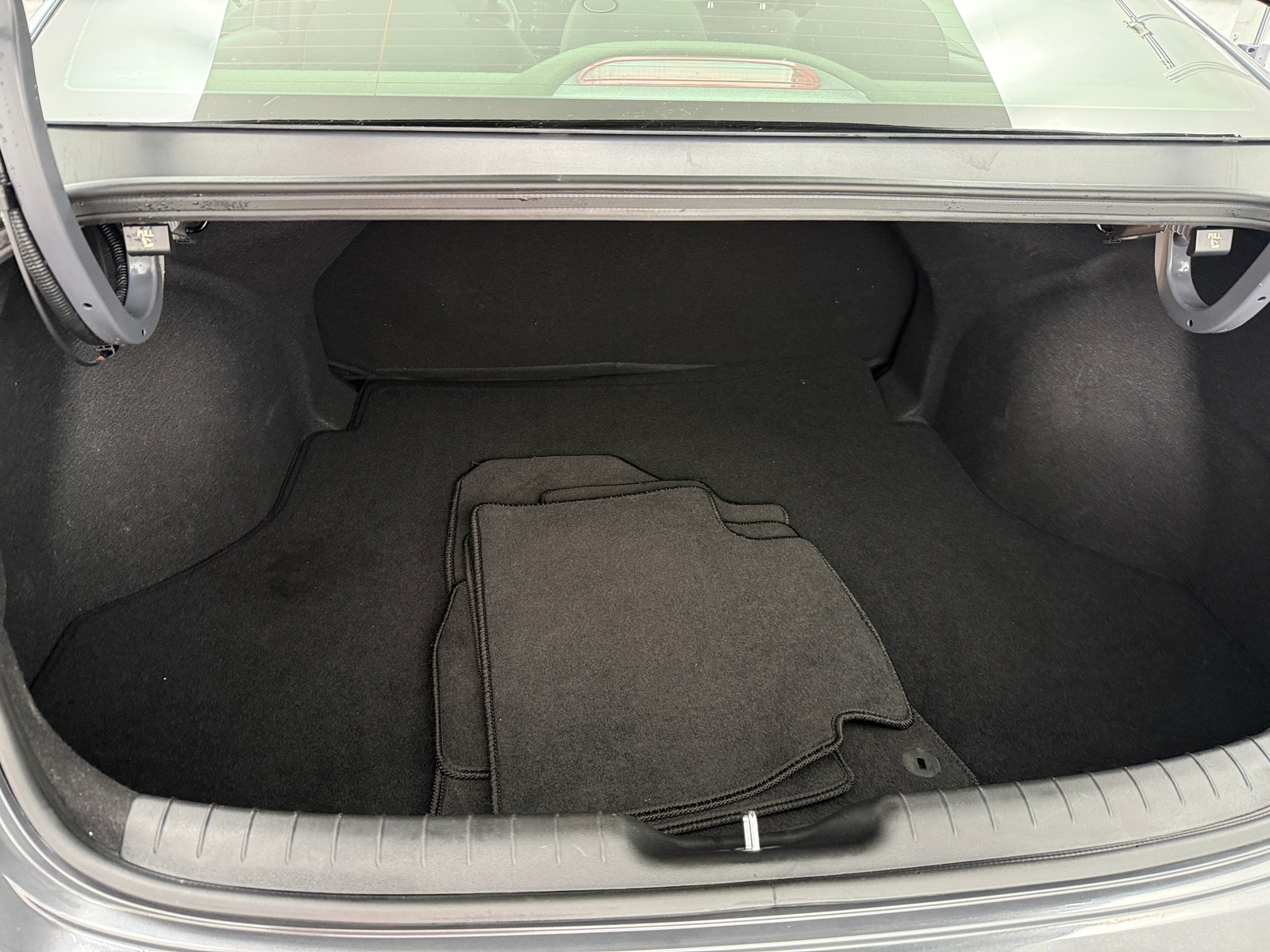 Thumbnail: 2024 Hyundai Elantra - 7