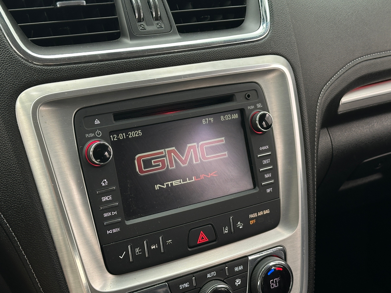 Thumbnail: 2017 GMC Acadia - 3