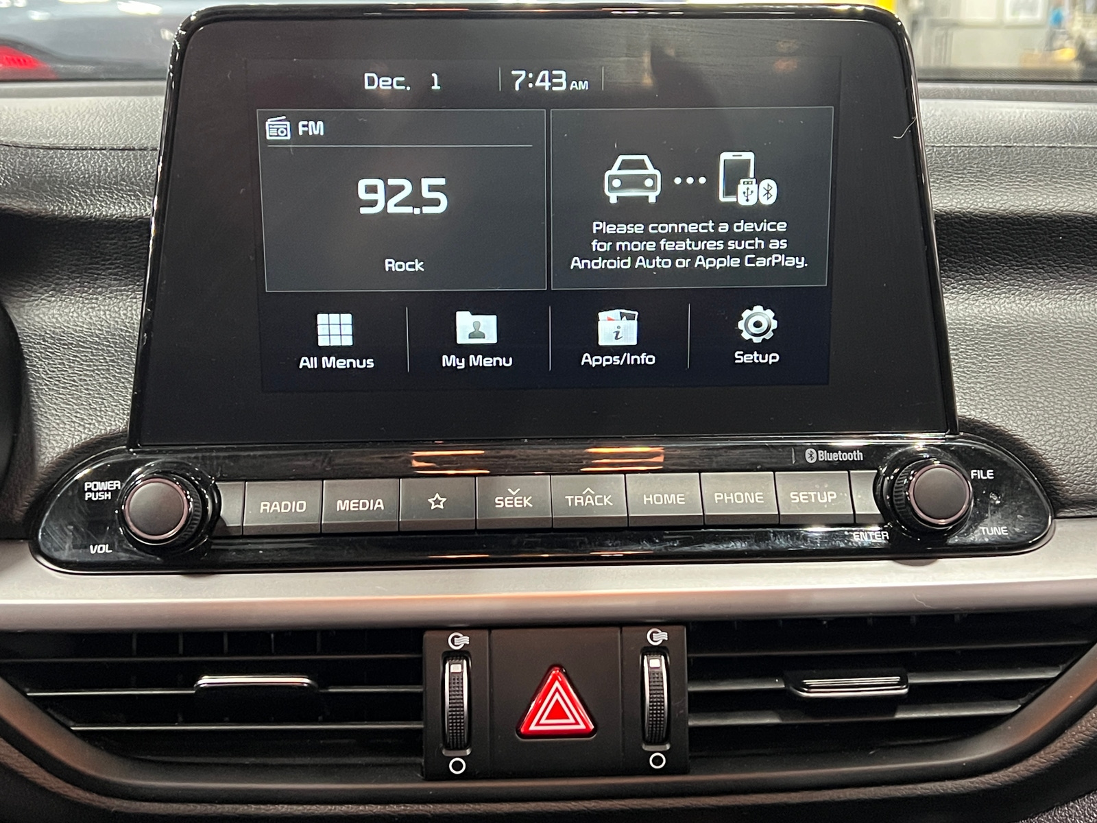 Thumbnail: 2019 Kia Forte - 4