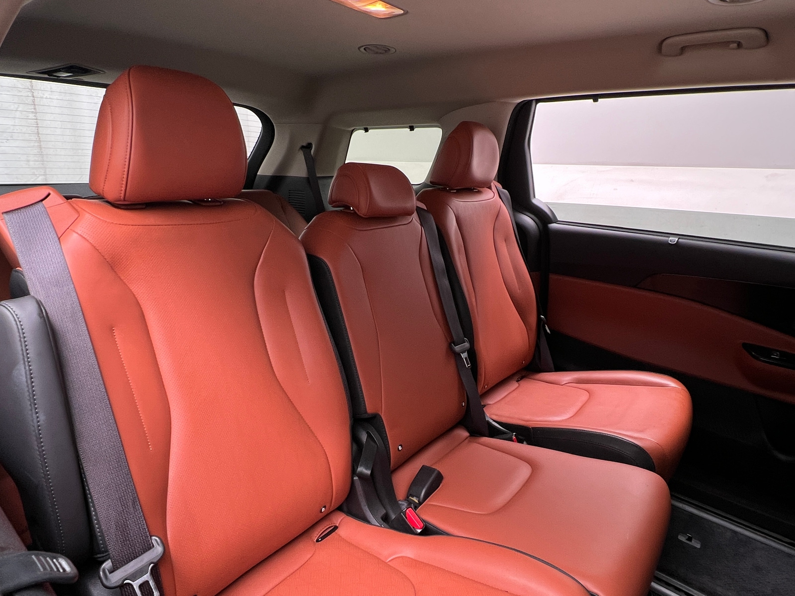 Thumbnail: 2022 Kia Carnival - 5