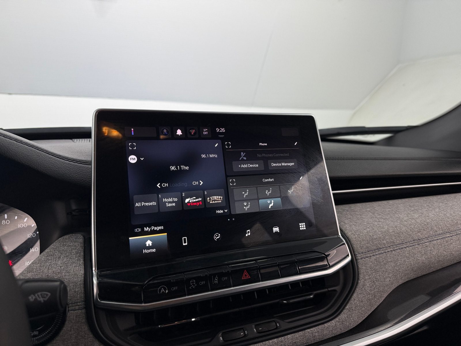 Thumbnail: 2024 Jeep Compass - 4