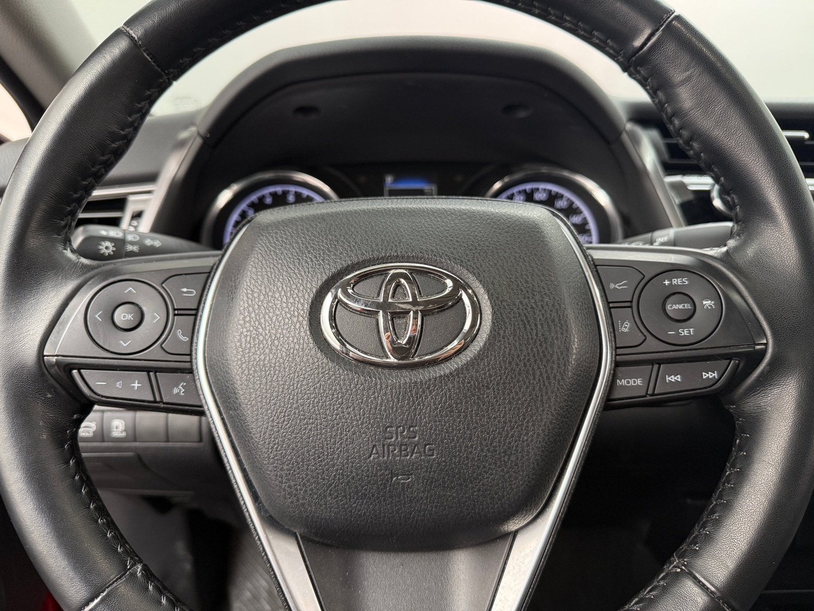 Thumbnail: 2020 Toyota Camry - 5