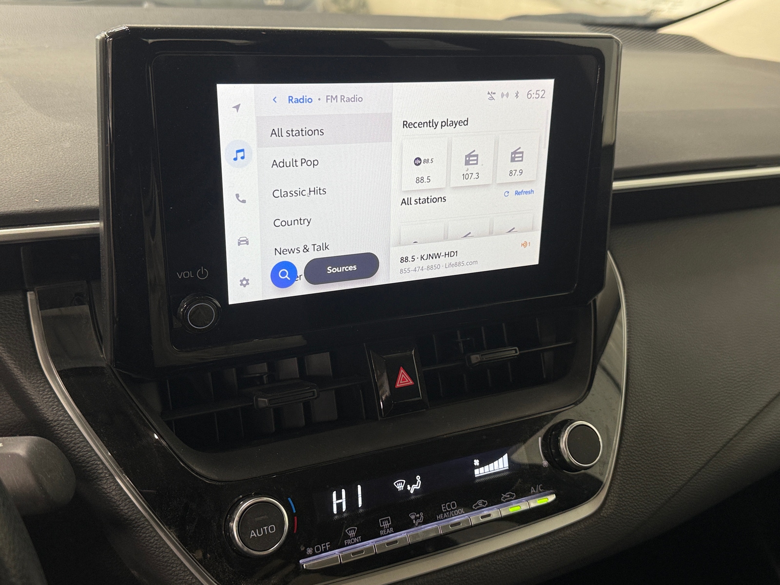 Thumbnail: 2024 Toyota Corolla - 4