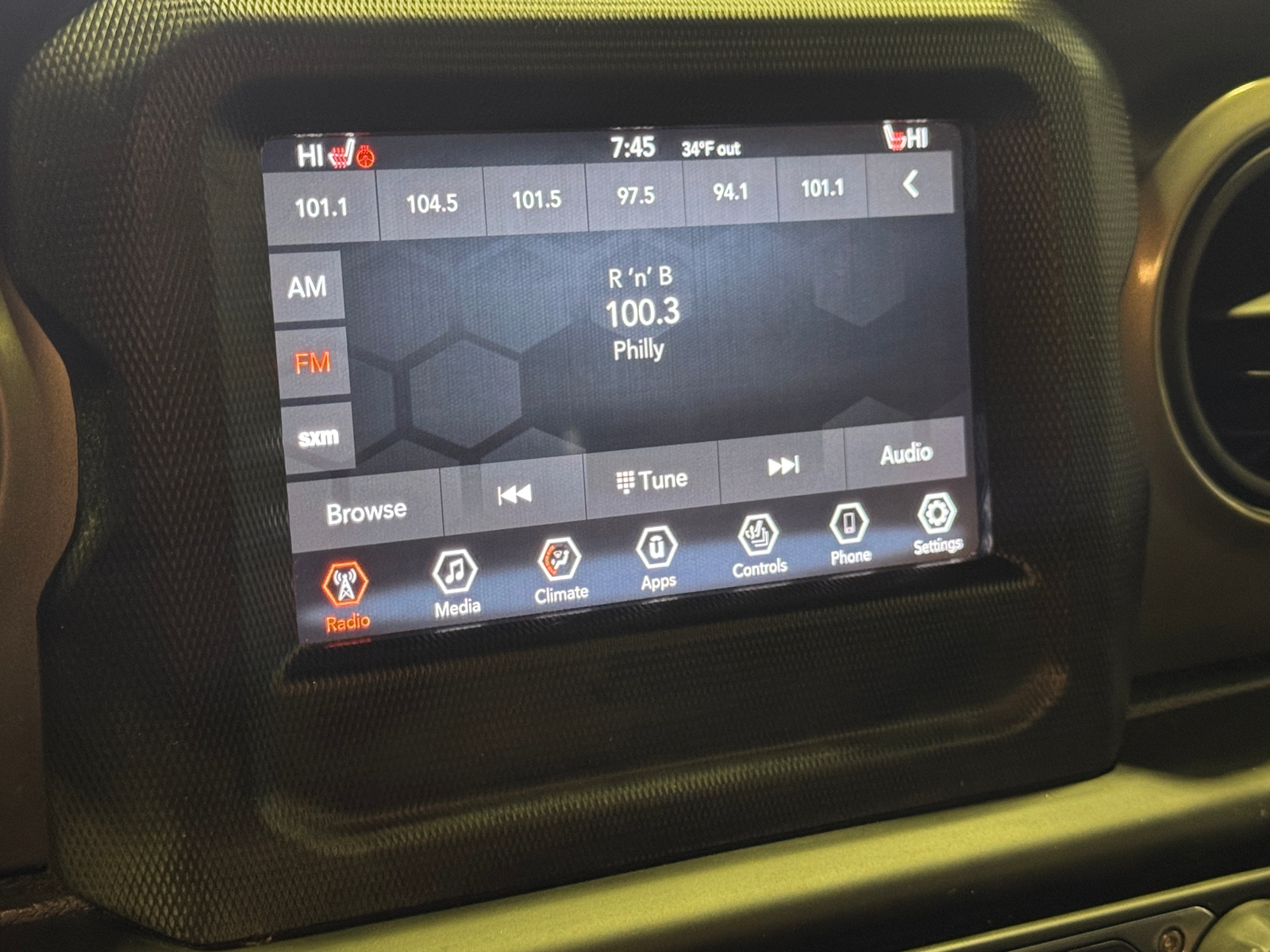 Thumbnail: 2020 Jeep Wrangler - 4