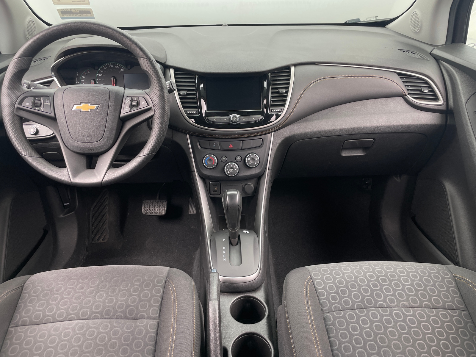 Thumbnail: 2020 Chevrolet Trax - 3