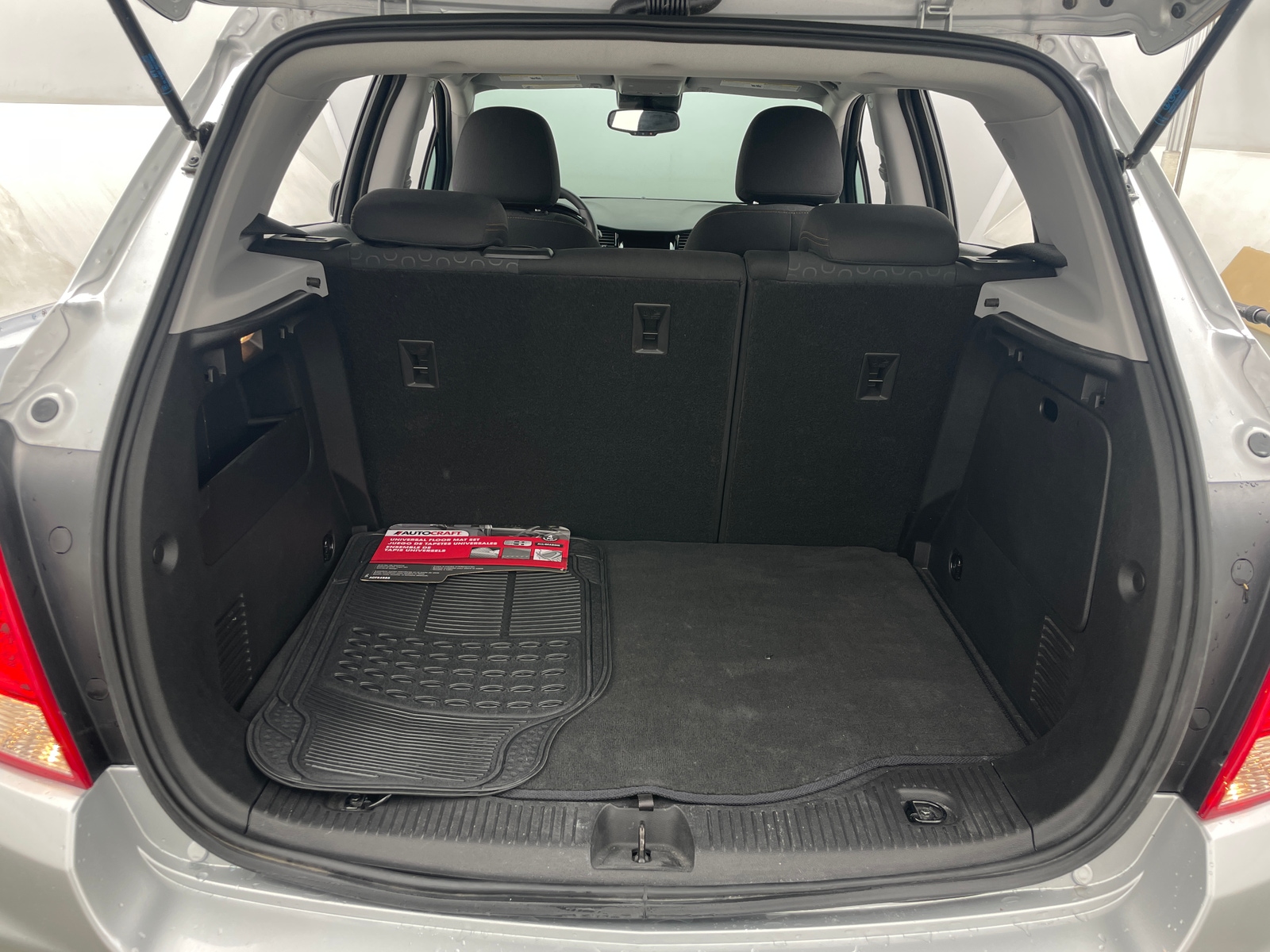 Thumbnail: 2020 Chevrolet Trax - 7