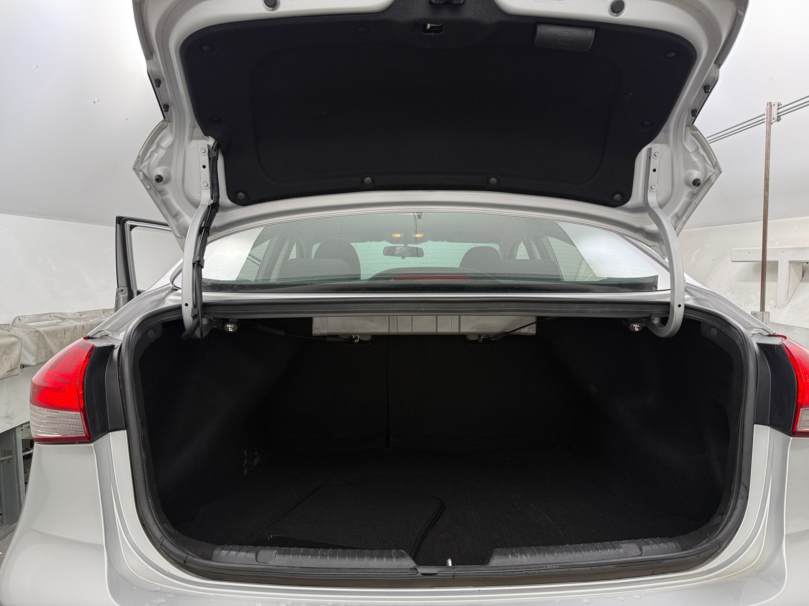 Thumbnail: 2017 Kia Forte - 7