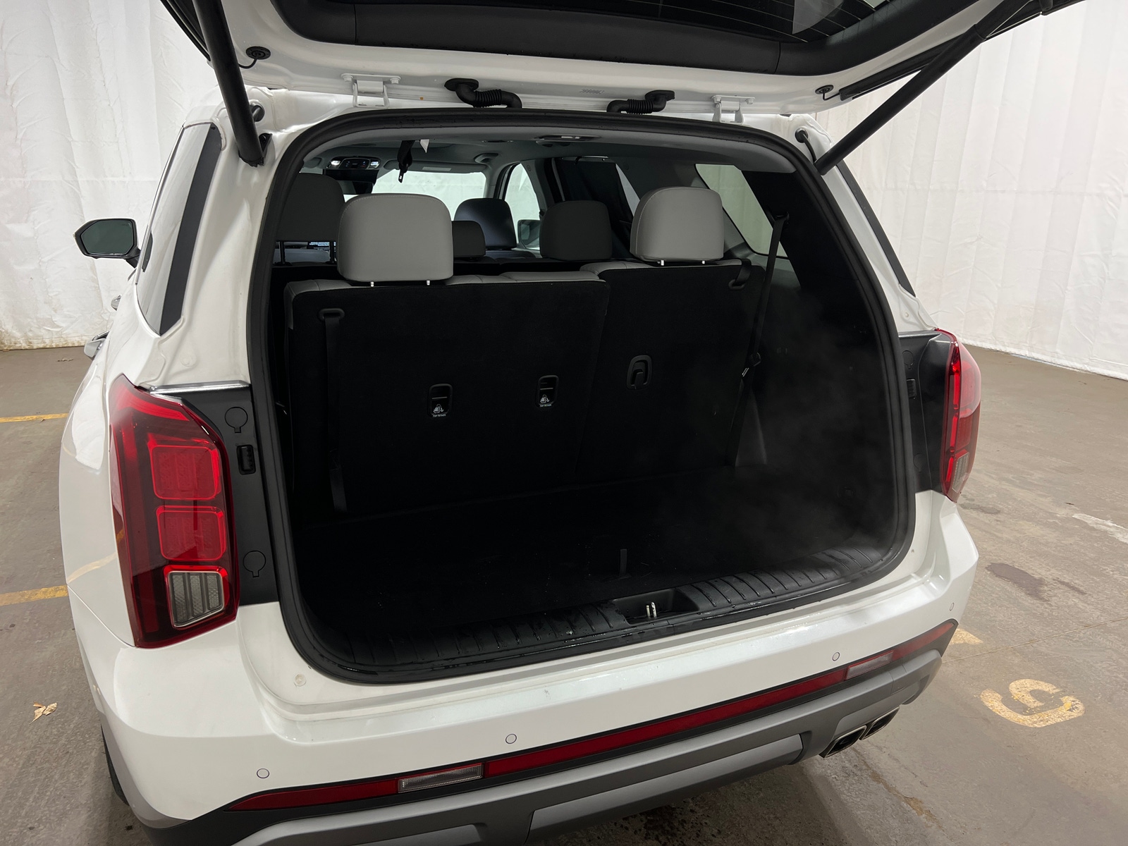 Thumbnail: 2023 Hyundai Palisade - 6