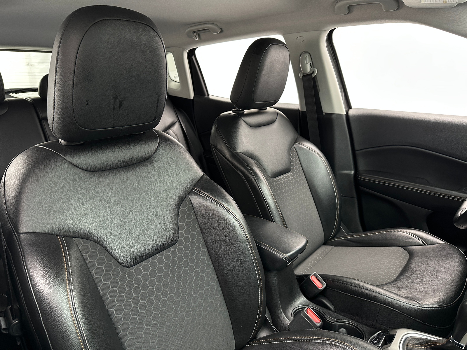 Thumbnail: 2019 Jeep Compass - 2