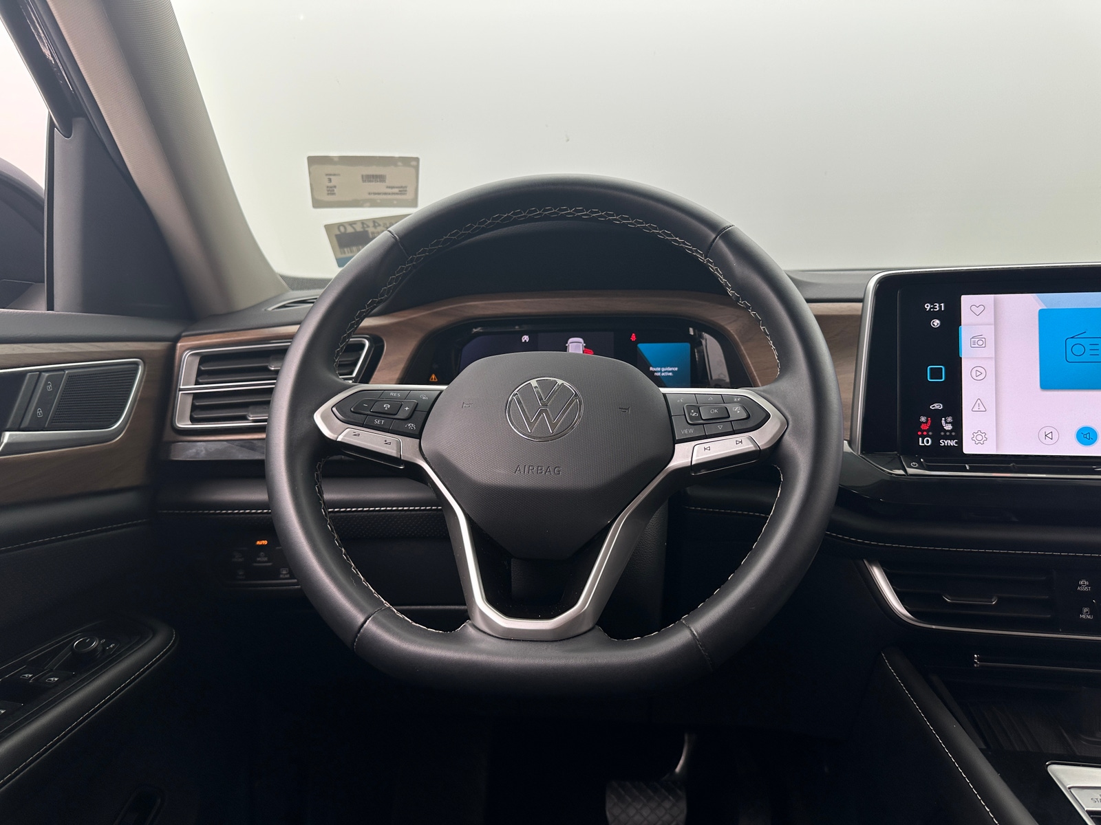 Thumbnail: 2025 Volkswagen Atlas - 4