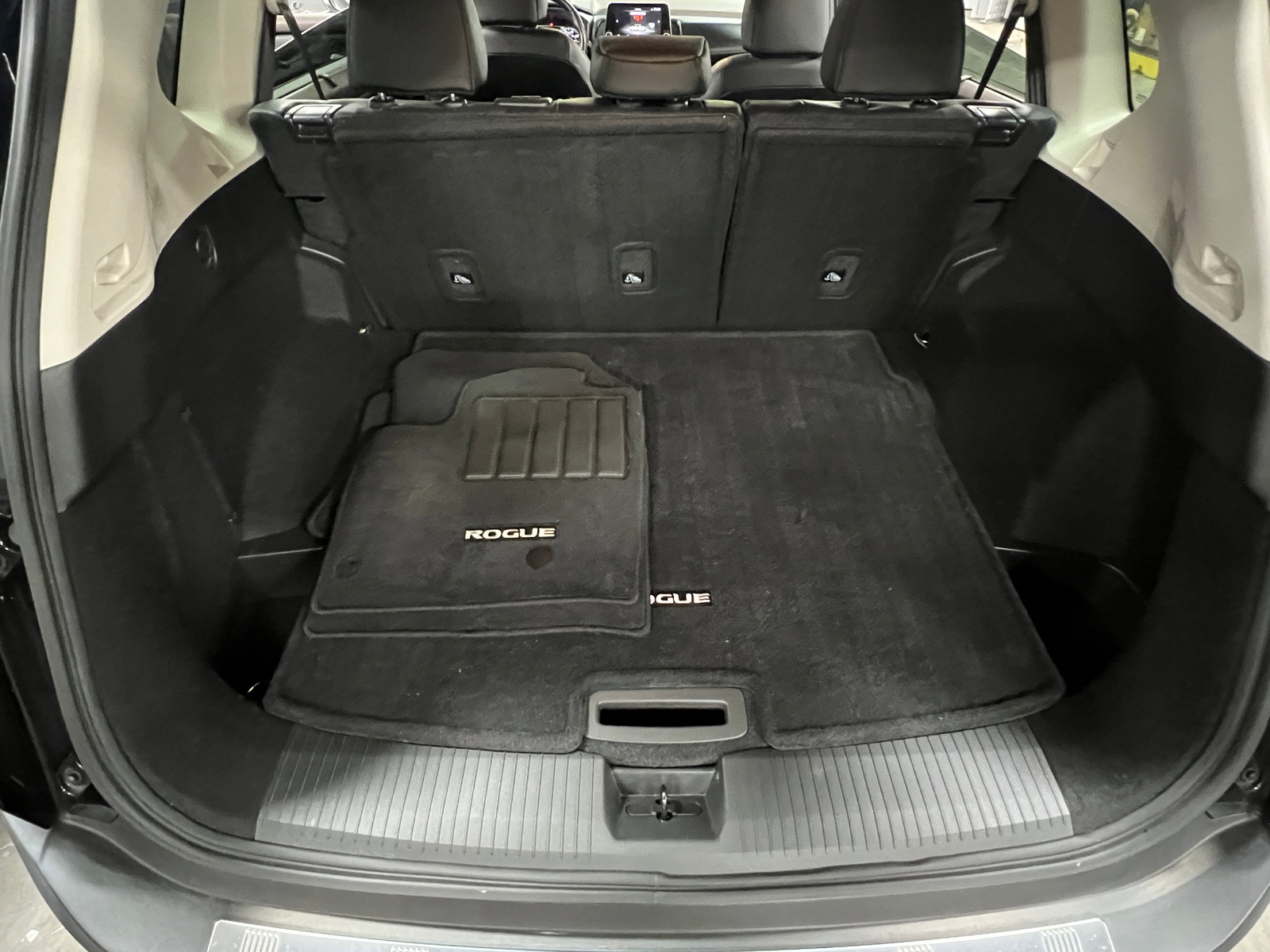 Thumbnail: 2022 Nissan Rogue - 6