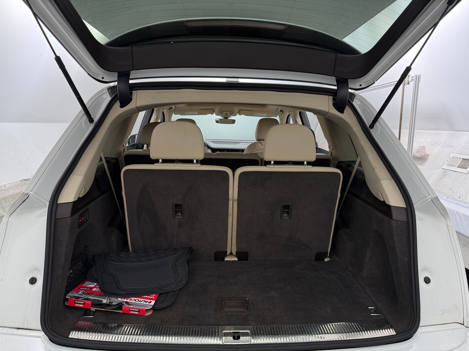 Thumbnail: 2018 Audi Q7 - 6