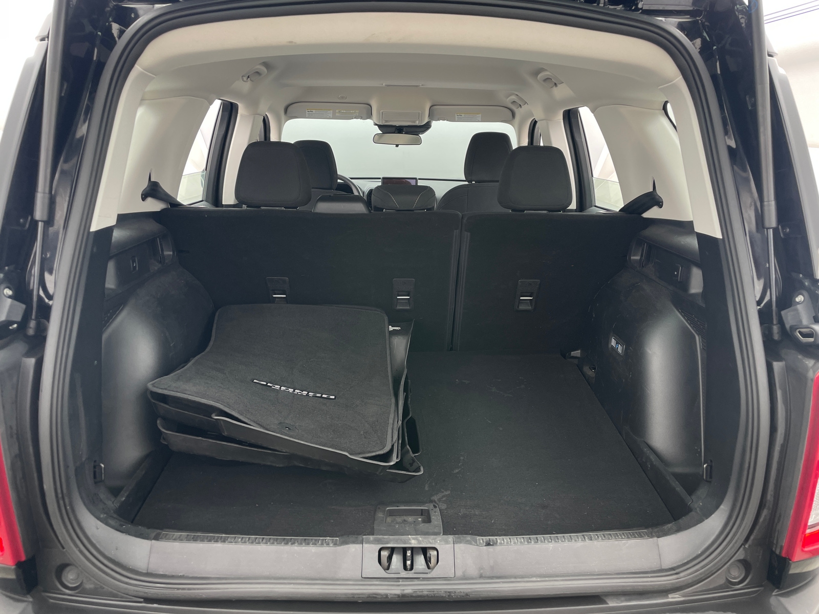 Thumbnail: 2022 Ford Bronco Sport - 7