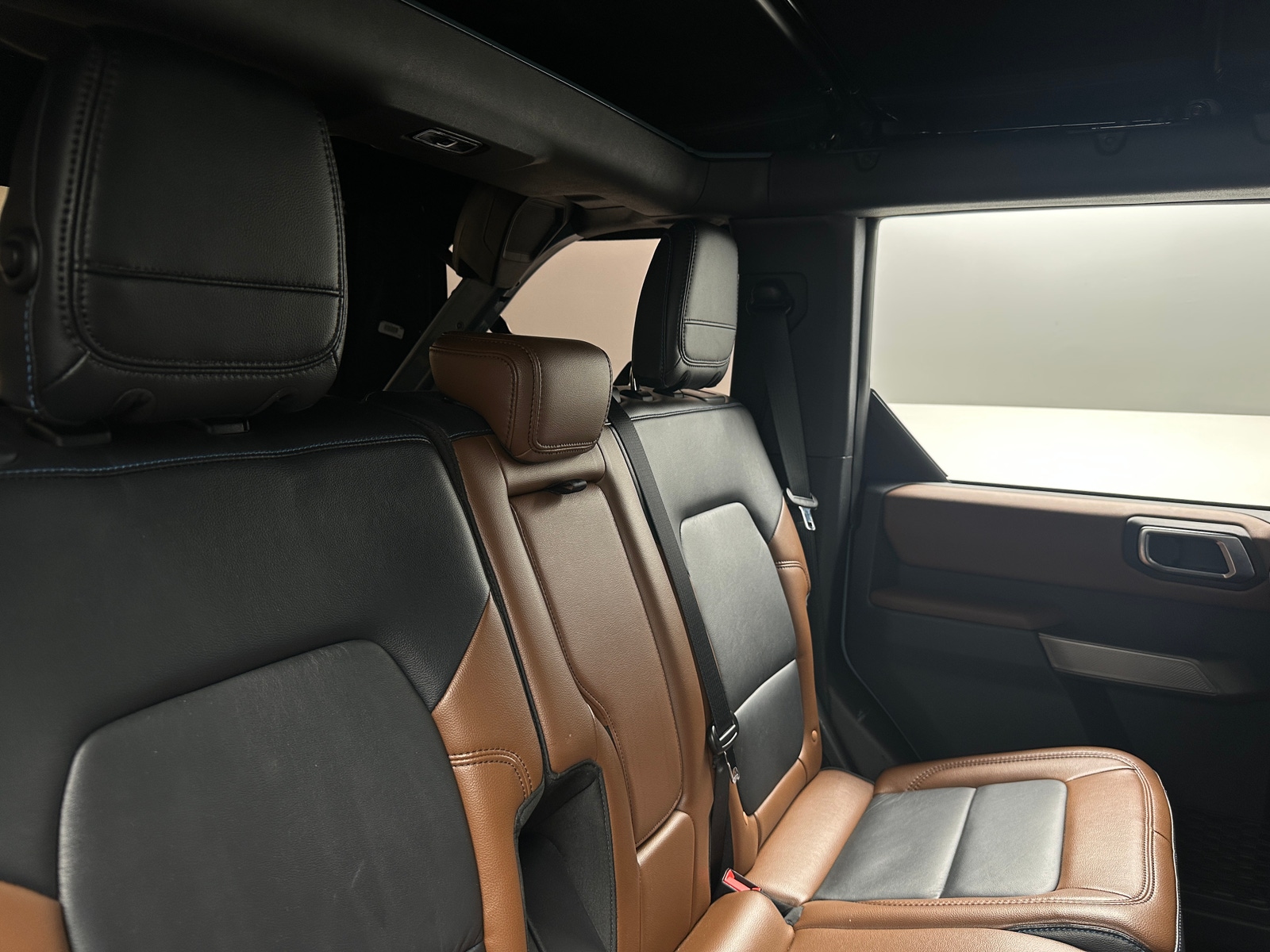 Thumbnail: 2023 Ford Bronco - 5