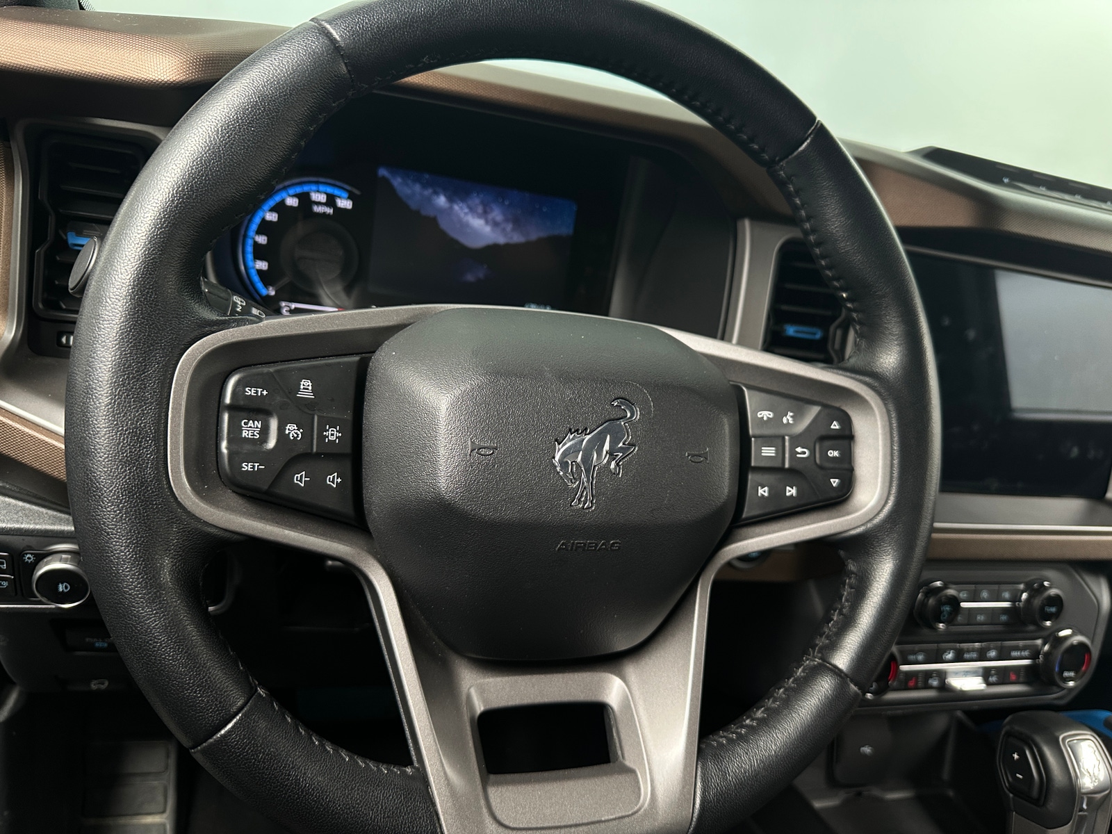 Thumbnail: 2023 Ford Bronco - 4