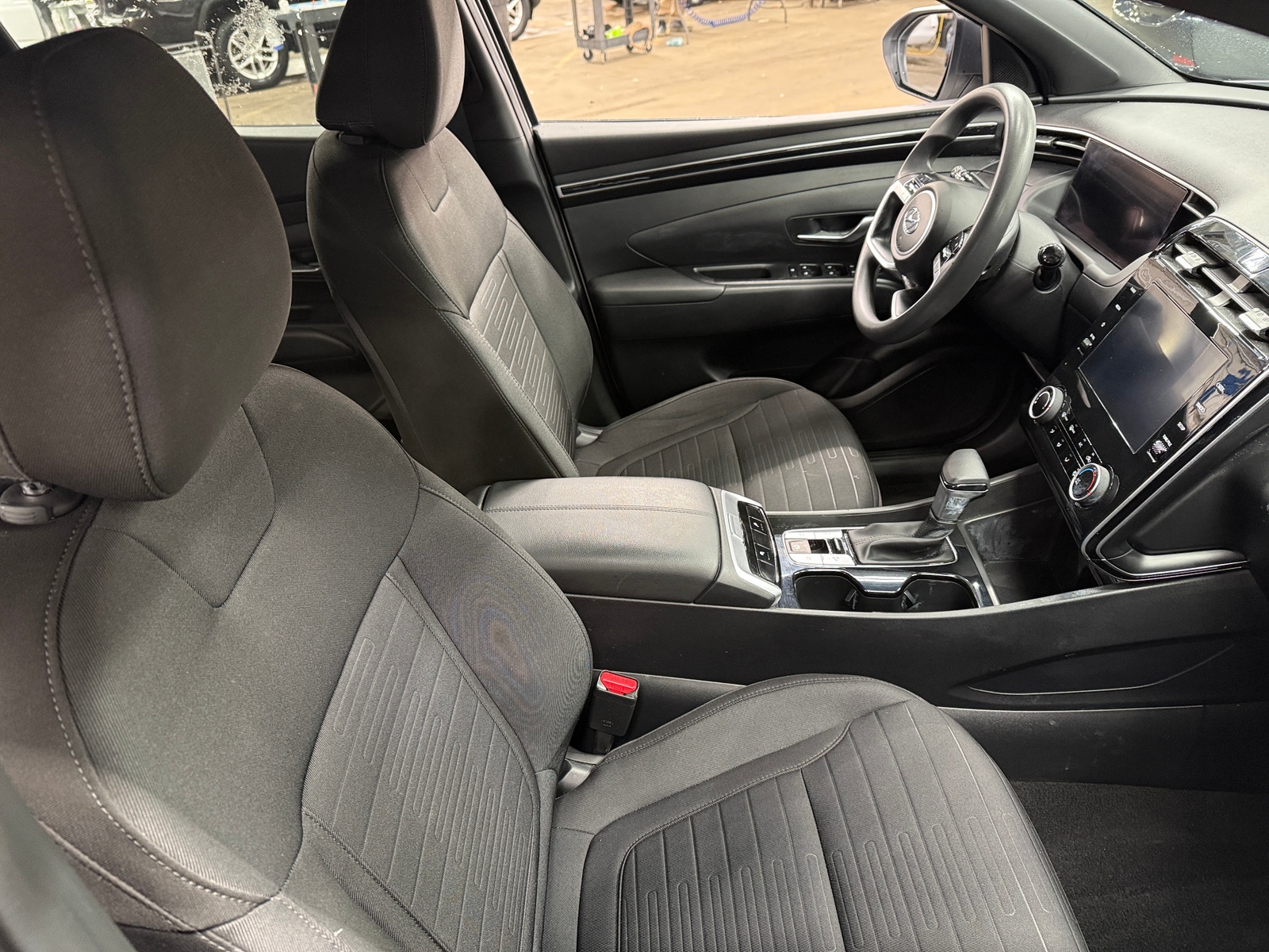 Thumbnail: 2022 Hyundai Santa Cruz - 2