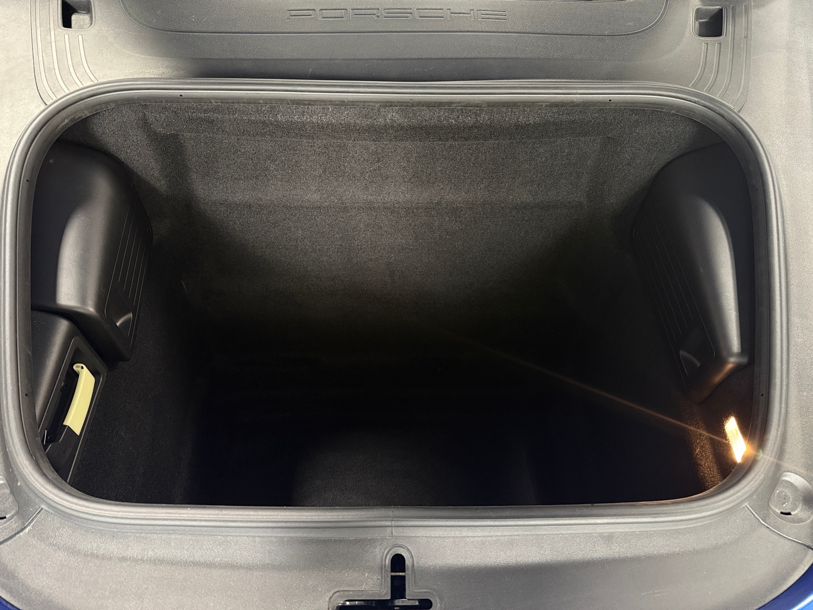 Thumbnail: 2017 Porsche 718 Boxster - 5