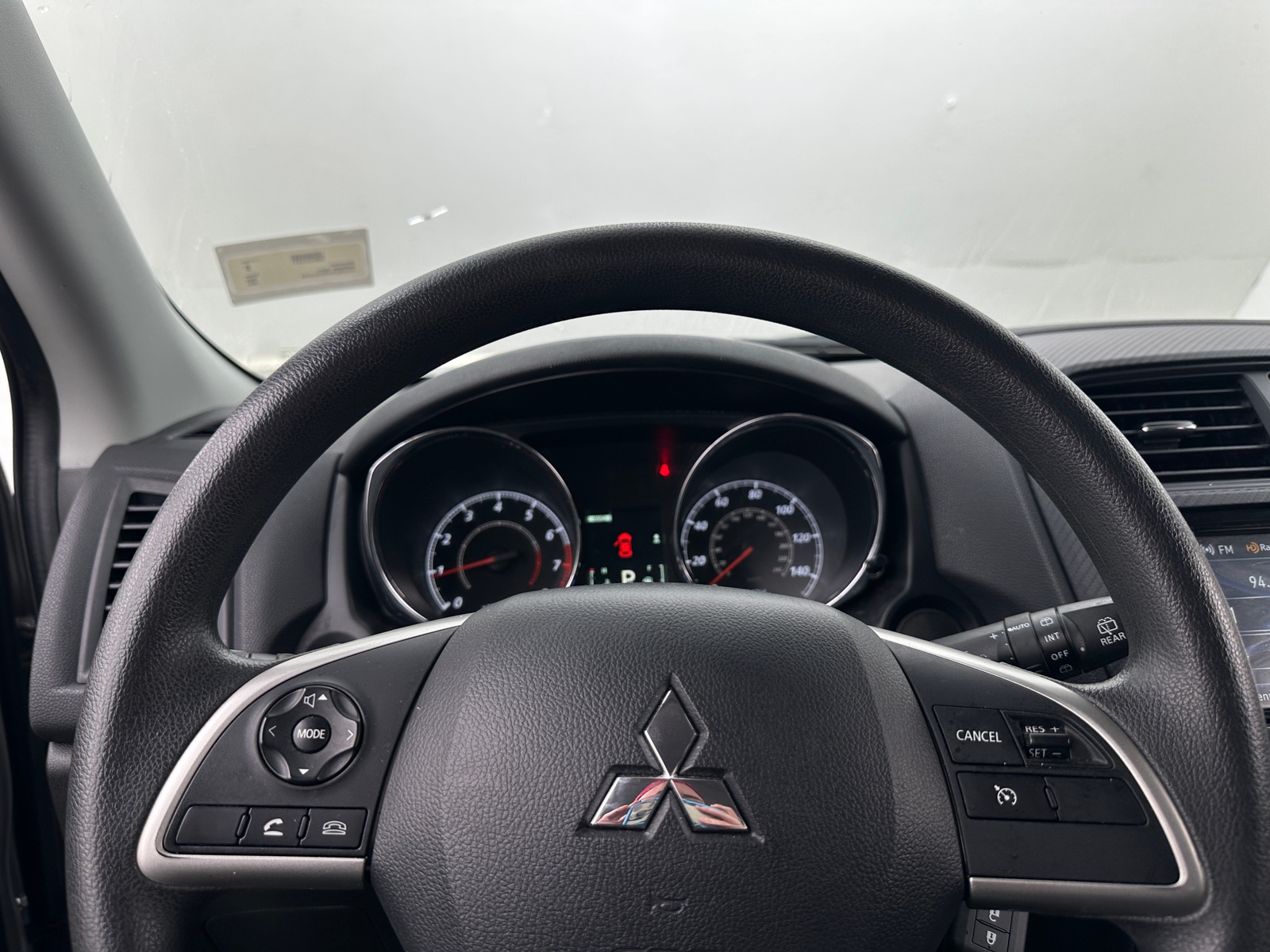 Thumbnail: 2024 Mitsubishi Outlander Sport - 5